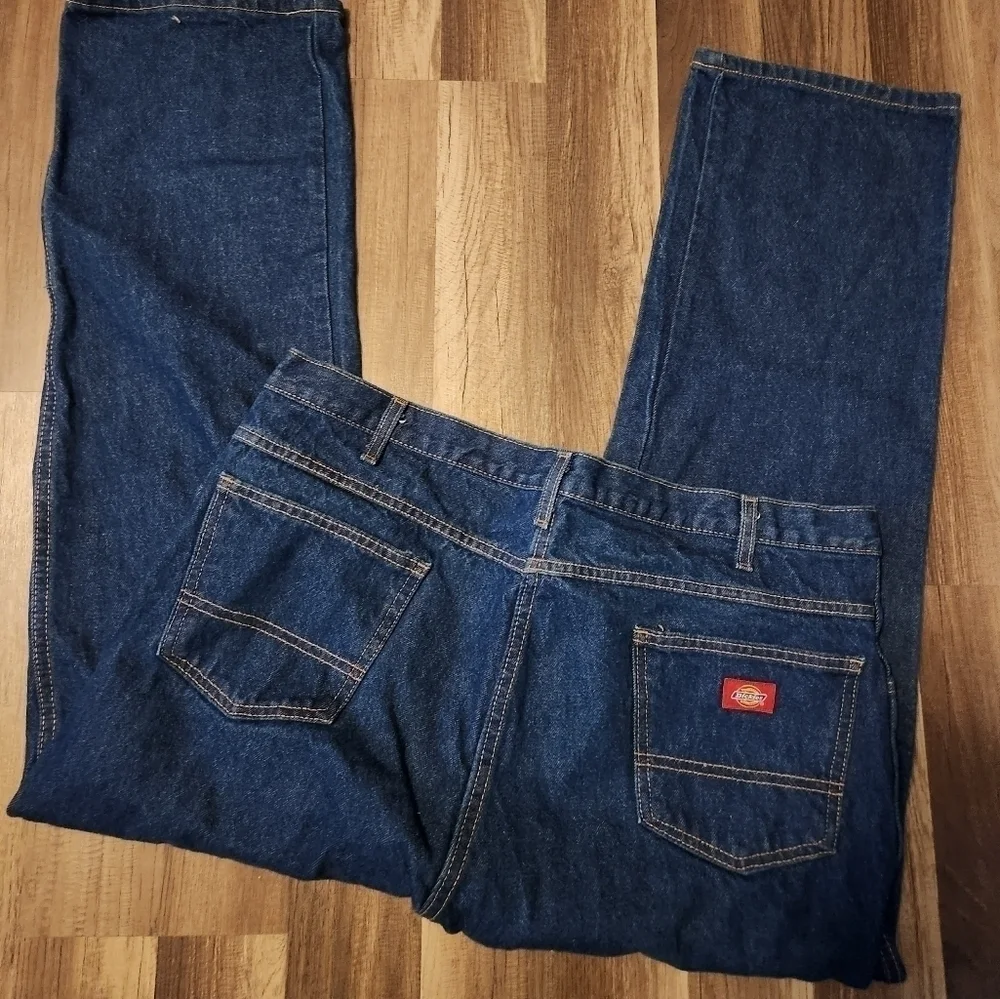 Dickies Dark Wash Jeans size 42 x 30